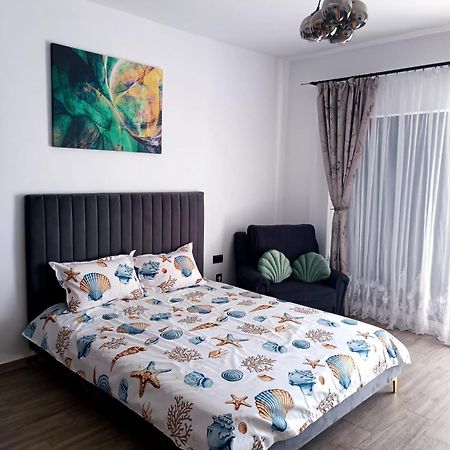 G&A By The Sea Apartment Mamaia Ngoại thất bức ảnh